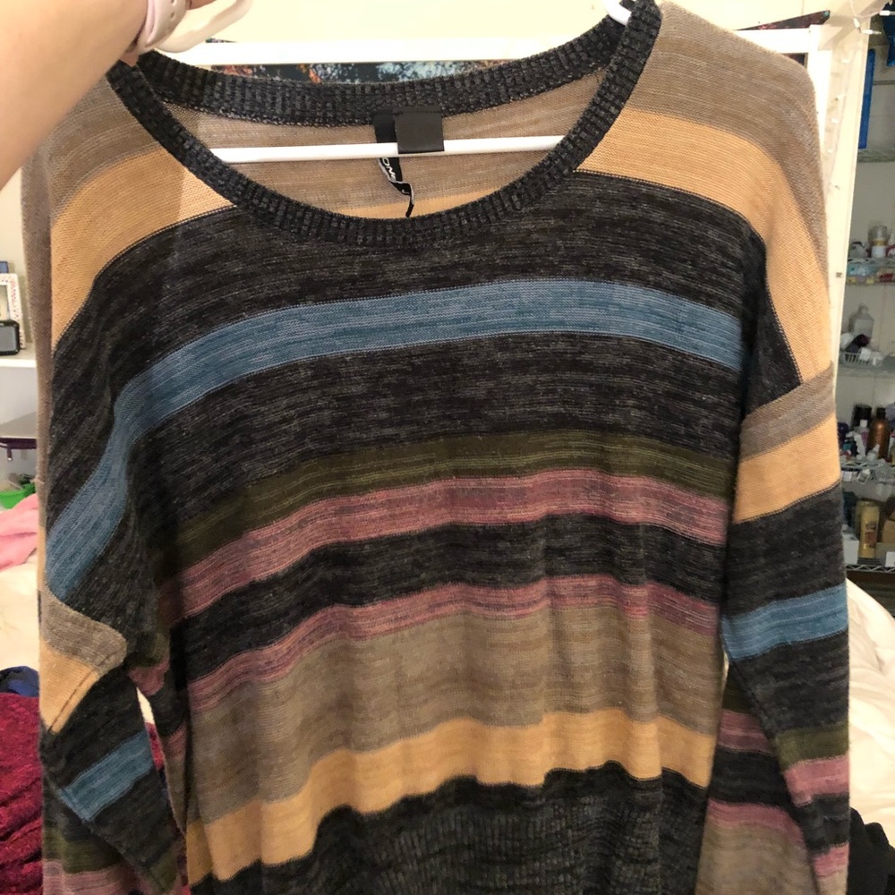 O’Neil sweater